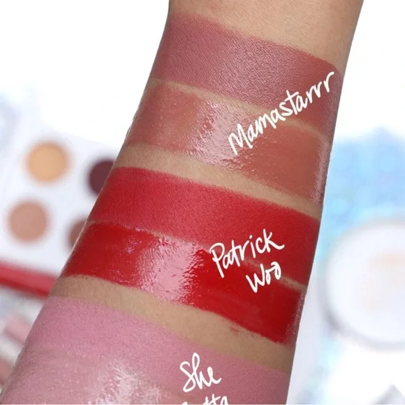 MAC x Patrick Star RARE Lipglass In MAMASTARRR Brand New In Box 💯 Authentic! - Picture 4 of 14